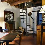 La Nuta Faggeto Lario