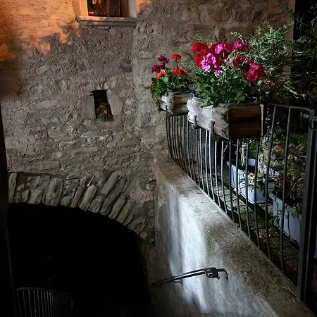 Nyaraló La Nuta Faggeto Lario